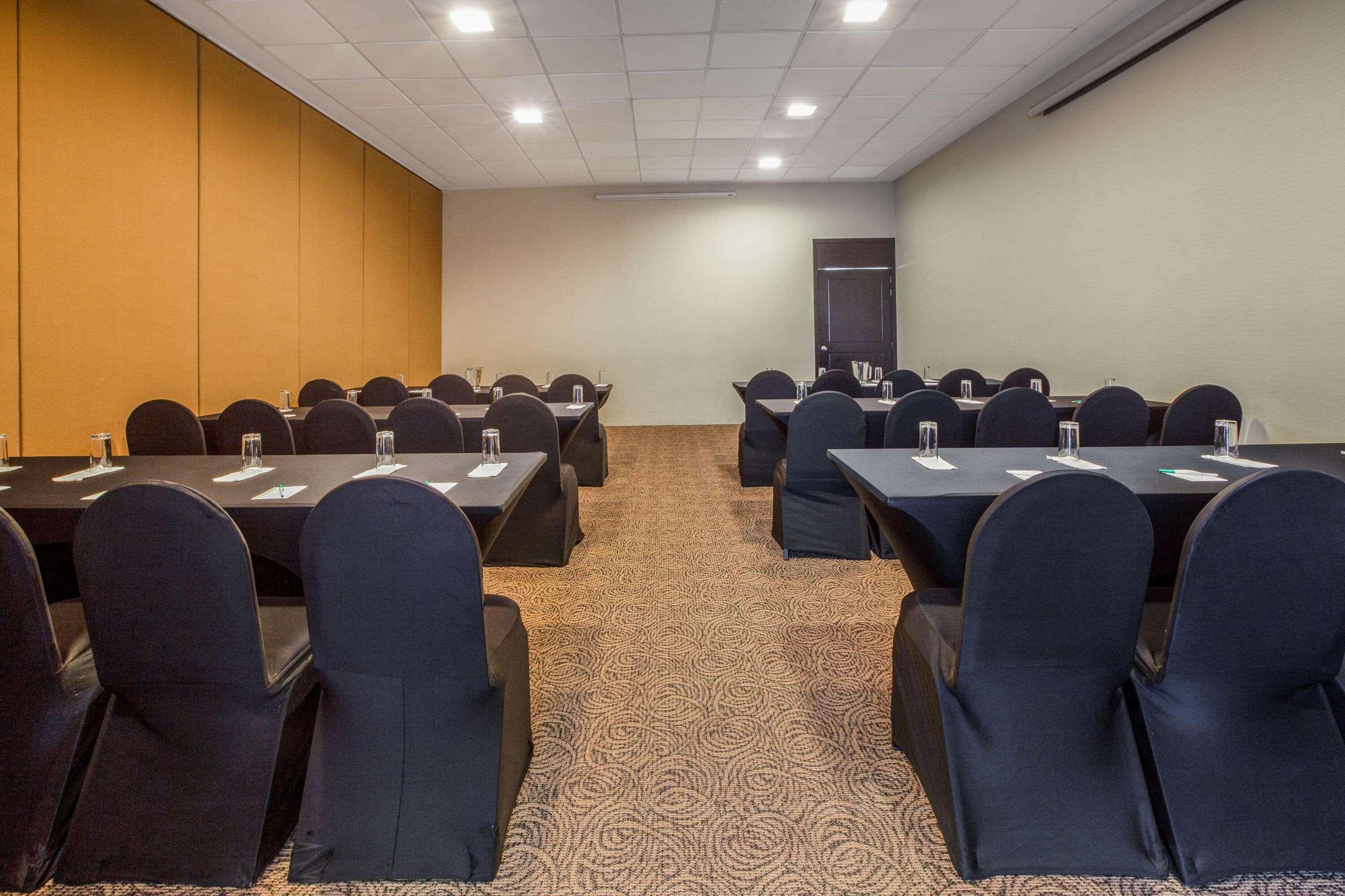 מלון La Quinta By Wyndham Poza Rica מראה חיצוני תמונה
